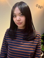 ソンノ(sonno)&nbsp;レイヤーカット 黒髪 顔周りカット 顔周りレイヤー 20代 艶髪