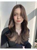 ヴィヴィッド オモテサンドウ(ViViD omotesando)&nbsp;《表参道》小顔見えNo.1！コテ巻き韓国風顔まわりレイヤーカット