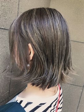 ソア(Soar) 【3Dカラー】外ハネボブ×スモーキーグレージュ