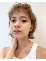 ローウェ 沖縄新都心(Louwe)&nbsp;スッキリ小顔ショートベージュカラー[おもろまち駅/沖縄新都心