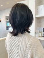 キャアリー(Caary)&nbsp;福山市美容室Caary人気 くびれミディアム ウルフスタイル