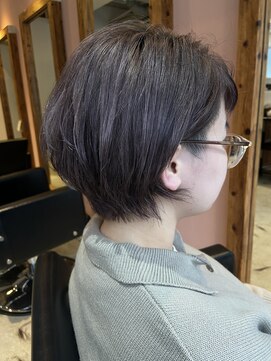 ティータ(teeta) ショートボブ