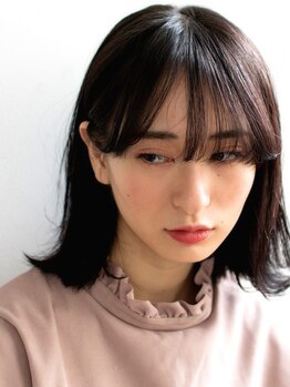 アウマクア(Aumakua)の写真/【服部天神駅から徒歩2分】30代～の大人女性を中心に高い支持◎ファーストグレイもお任せください！