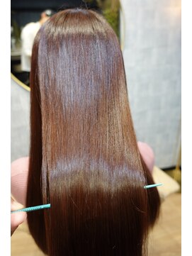 ビスケ(BiSKe) 髪質改善/艶髪/ヘッドスパ/福岡天神