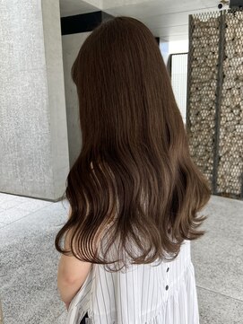 ローネス(LONESS) 透明感溢れるブラウンベージュと韓国風スタイル◎