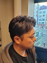 ミリオンバックス 上野(Million Bucks)&nbsp;ツーブロック七三ショート