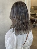 グレージュ/バレイヤージュ