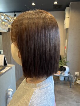イーラヘアー(ERA HAIR) 切りっぱなしストレートボブ髪質改善スタイル20代30代40代50代