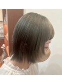 小顔大人可愛い外ハネシルキーベージュミディ20代30代40代