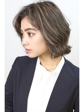 グランアージュ 船橋南口店(grandage) 白髪ぼかしハイライト/ アッシュベージュ/船橋