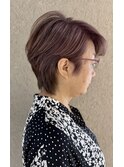 ラベンダーカラーの大人ショートスタイル