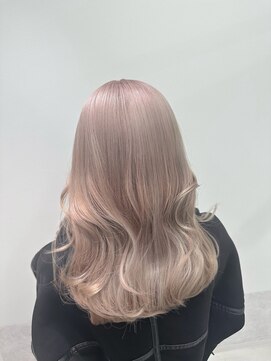 ミルクティーベージュ