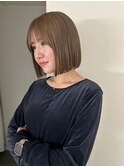 【nanami】ぱつっとミニボブ × ハイトーンベージュ