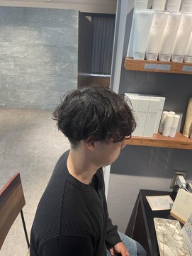 フロー(flow) シャドウパーマ