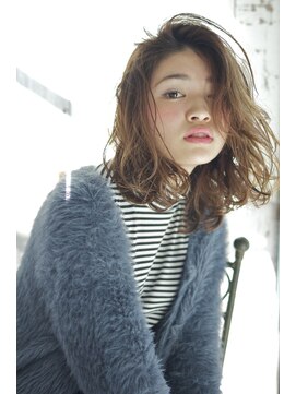 テイラー(Taylor) [Taylor] アンニュイウェーブ×アッシュ