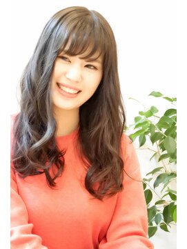 ヘアーデザイン サンニイイチヨン(HAIR DESIGN 3214) 重めロング