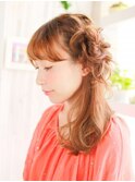 控えめだけど可愛いと人気のヘアーアレンジ