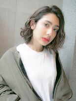 ルティア(Lutia) グレージュ ゆるふわウェーブ 大人可愛い☆