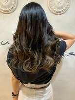 オーストヘアジジ(Aust hair Gigi)&nbsp;レイヤーロング×コントラストグラデーション　K