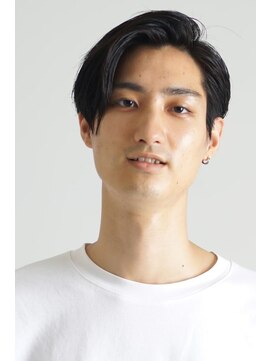 にもう 女将が提案するサイドパート韓国マッシュウルフ