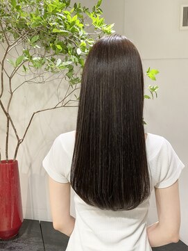 サルファ ヘアデザイン 名古屋 丸の内(S.ALPHA HAIR DESIGN) ロングヘアにカーキグレージュ