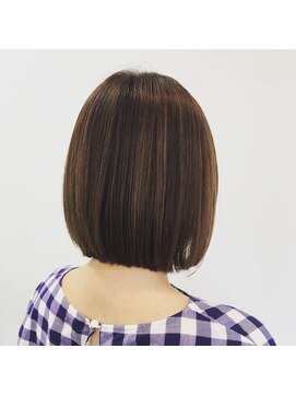 ヘアーサロン フーガ せんげん台店(HAIR SALON fuuga) 前下がりボブ