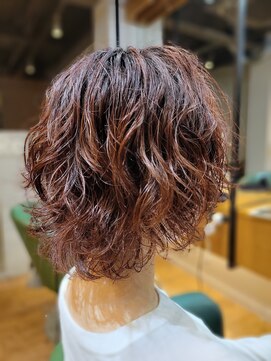 レン(Re:N) ショートウルフ×パーマ