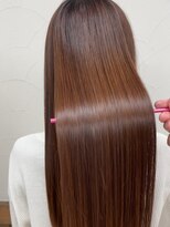 イシン(ISIN)&nbsp;黒髪/縮毛矯正/髪質改善/インナーカラー[保土ヶ谷]