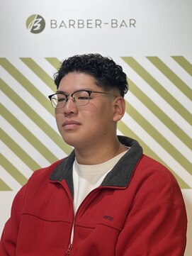 バーバーバー 高坂(BARBER－BAR) フェードパーマ