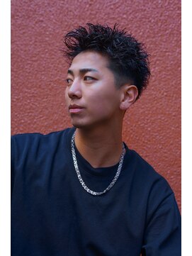 ゴールドシブヤ(GOALD SHIBUYA) 短髪パーマ