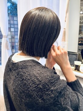 リン(Lin) スリークボブ