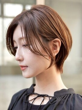 エリマ 横浜西口(elima) 横浜西口大人ショートボブくびれショートヘア切りっぱなしボブ