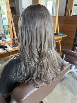 ヴィアルス 花山店(VIARS) グレージュカラー