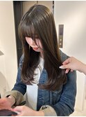 レイヤーカット/韓国ヘア/ブリーチなし/オリーブ/顔まわり/艶髪