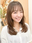 20代30代40代小顔美髪レイヤーカット×顔まわりくびれミディアム