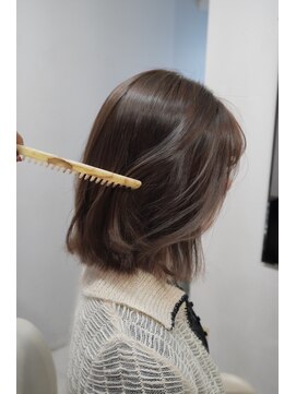 アリー 原宿 表参道(ALLY) ALLY稲木　グレージュカラーで髪を柔らかく