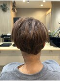 ピンピンにならないショートボブ