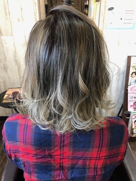 ディーバフロート 新宮店(DIVAfloat) バレイヤージュ