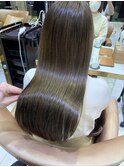 髪質改善イルミナカラーストレート艶髪ハイトーンカラー