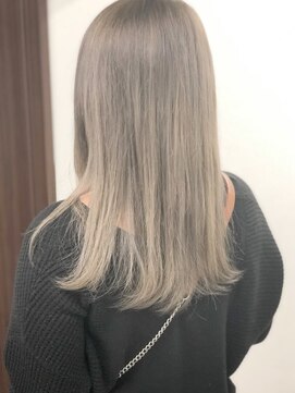 クリスタル 船橋(Crystal) グレージュ&イルミナカラー【Crystal船橋】