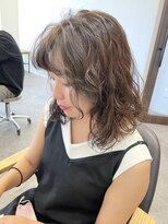 ソイ(soi)&nbsp;ミディアムくりくりパーマニュアンスパーマ/透け感グレージュ