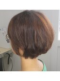 ショートボブ