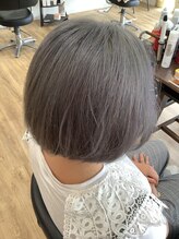 ヘアーデザイン グリッタープラス(HAIR DESIGN Glitter+) クールボブ