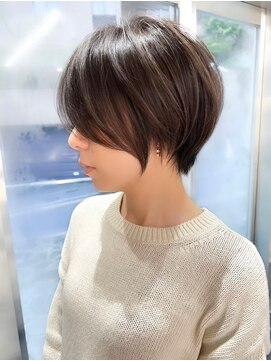 ジルブラン(JIL BLAN) ハイライトバレイヤージュダブルカラーショートカット30代40代
