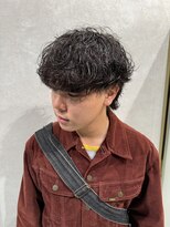 ゼスト リル 新宿(ZEST lill)&nbsp;波巻きパーマ ウルフ マッシュパーマ ハイライト 新宿