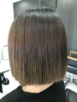 ディティール(Detail) おさまり重視×コンパクトボブ