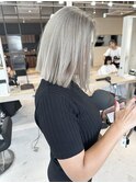 ホワイトベージュ