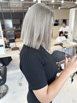 リア 布施店(Lia)&nbsp;ホワイトベージュ