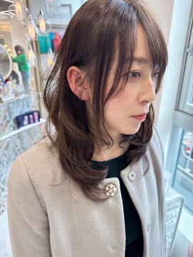 モナバイルーブル(MONA by Louvre) 【MONA】モテかわヘア/ロングレイヤー/マロンベージュ