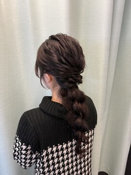 マーズ(Hair&Make Mars+) 後ろの編みおろし